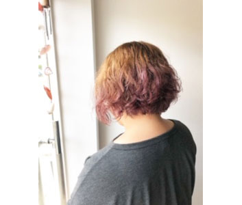 マリノレイのパーマ+ピンクバイオレットカラー
